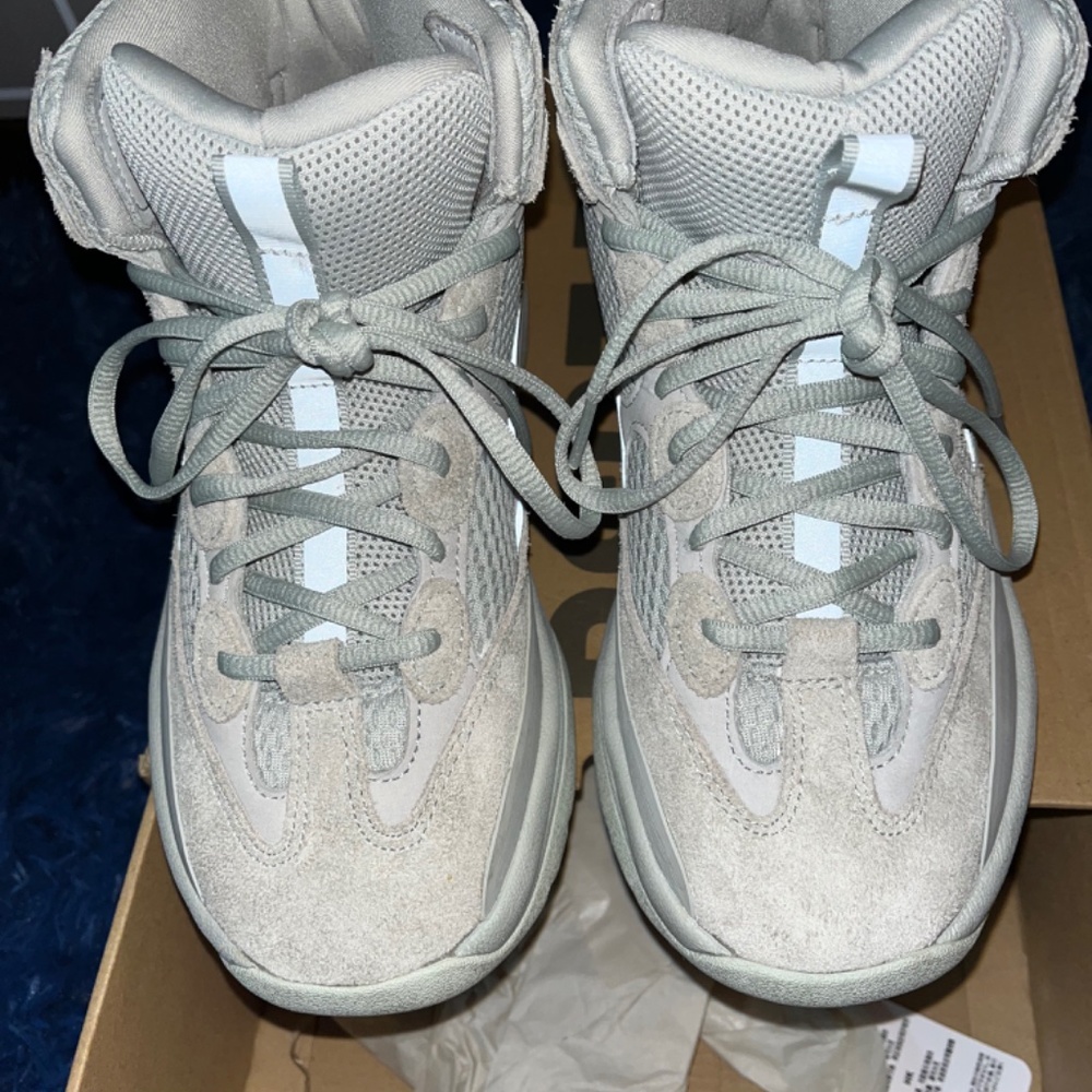 Yeezy Dsrt Boot (Salt) - Picture 3 of 11